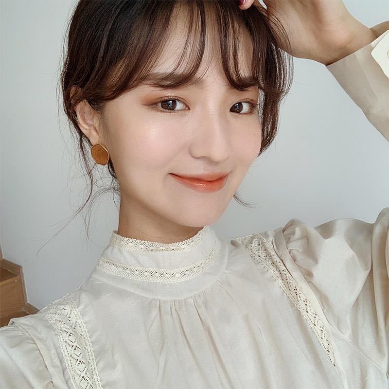 Elegant Stand Collar Korean Casual Fashion Shirt for Women